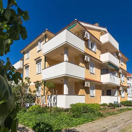 Apartment Fuer 2 Personen Ca 42 Qm In Punat, Kvarner Bucht Krk *